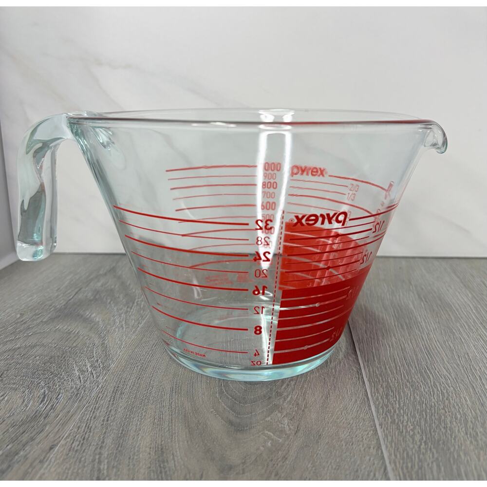 Vintage Pyrex 4 Cup Measuring Cup Red Reverse Read From Above Clear Glass US